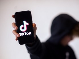Încă un copil a murit din cauza TikTok. Băiețelul a primit o provocare